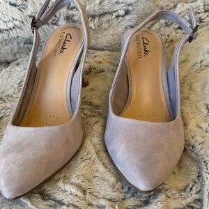 Clarks Collection lilac faux suede slingbacks size 6.5M